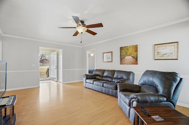 4971 Hyde Rd, Springfield, TN 37172