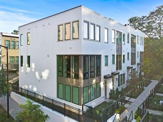 352 GIBSON SE Street, Atlanta, GA 30316