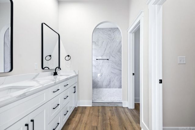 621 Valley Oak Drive, Sherwood, AR 72120