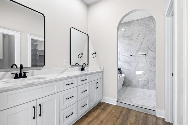 621 Valley Oak Drive, Sherwood, AR 72120