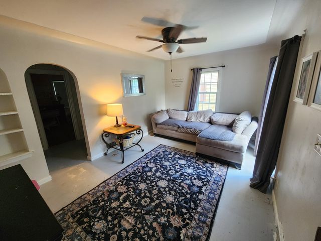 3021 Jefferson Avenue Se, City Of Wyoming, MI 49548