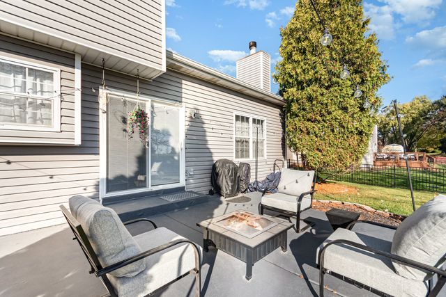 714 Pinehurst Lane, Oswego, IL 60543