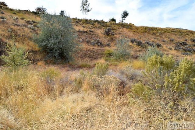 6852 S Ensenada Circle, Idaho Falls, ID 83406