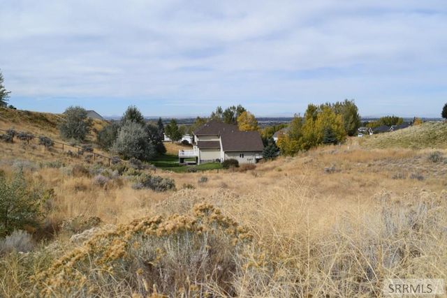 6852 S Ensenada Circle, Idaho Falls, ID 83406