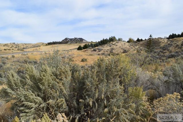 6852 S Ensenada Circle, Idaho Falls, ID 83406