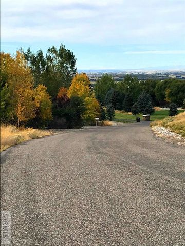 6852 S Ensenada Circle, Idaho Falls, ID 83406