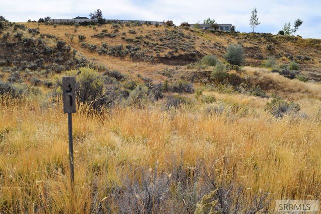 6852 S Ensenada Circle, Idaho Falls, ID 83406