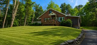 52 Luxton Lake Road, Narrowsburg, NY 12764