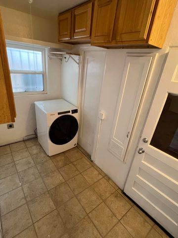 925 Quincy Street NE, Albuquerque, NM 87110