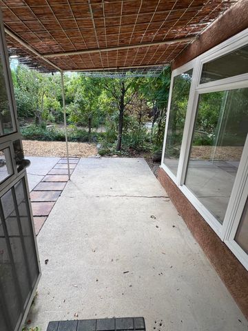 925 Quincy Street NE, Albuquerque, NM 87110