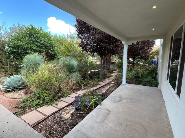 925 Quincy Street NE, Albuquerque, NM 87110