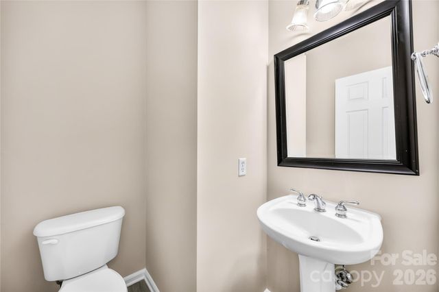 10011 Alexander Martin Avenue, Charlotte, NC 28277