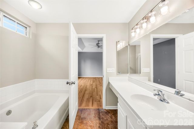 10011 Alexander Martin Avenue, Charlotte, NC 28277