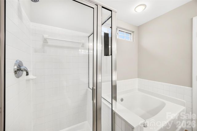 10011 Alexander Martin Avenue, Charlotte, NC 28277