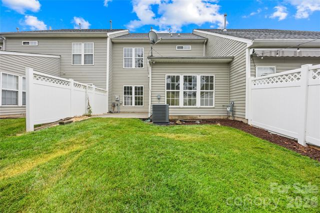 10011 Alexander Martin Avenue, Charlotte, NC 28277