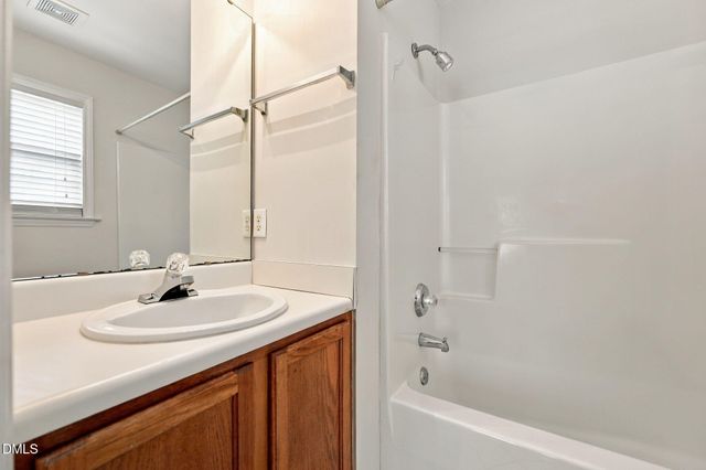2220 Turtle Point Drive, Raleigh, NC 27604