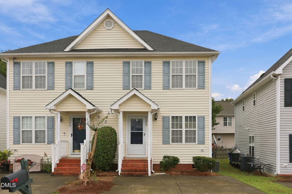 2220 Turtle Point Drive, Raleigh, NC 27604