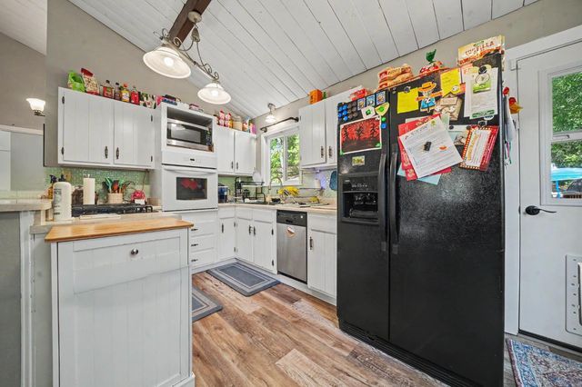 20911 French Gulch Rd, Pine Grove, CA 95665