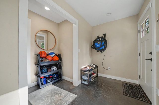 20911 French Gulch Rd, Pine Grove, CA 95665