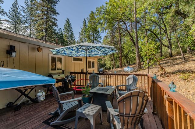 20911 French Gulch Rd, Pine Grove, CA 95665