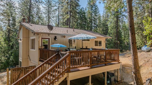 20911 French Gulch Rd, Pine Grove, CA 95665