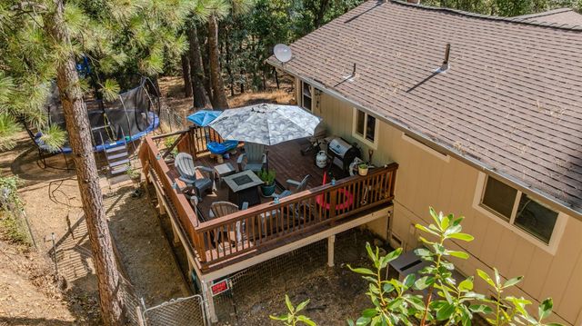 20911 French Gulch Rd, Pine Grove, CA 95665