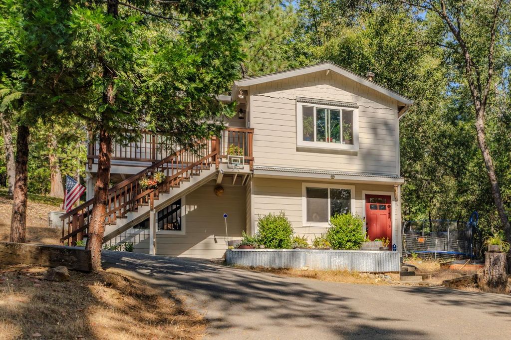 20911 French Gulch Rd, Pine Grove, CA 95665