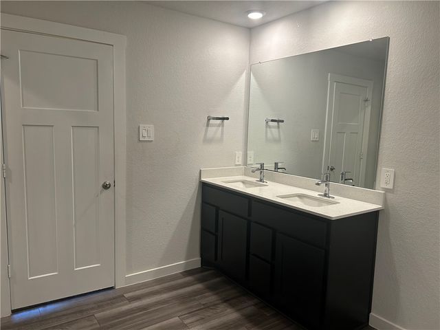 1218 Amistad Loop, College Station, TX 77845