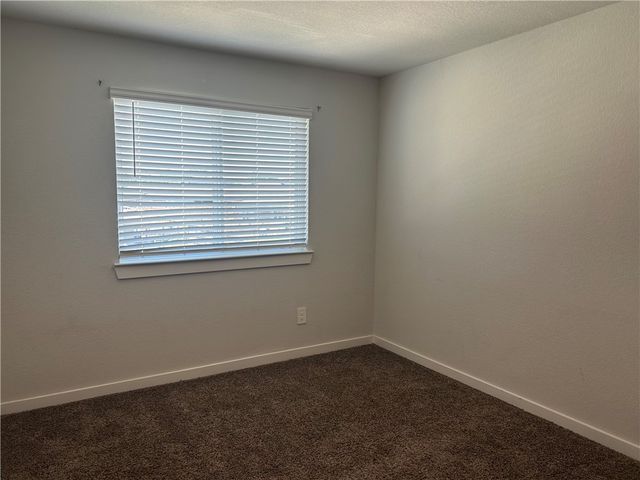 1218 Amistad Loop, College Station, TX 77845
