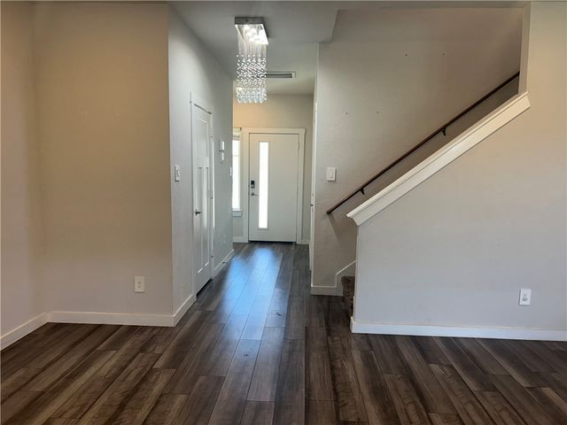 1218 Amistad Loop, College Station, TX 77845