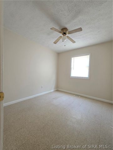 246 Ealy, New Albany, IN 47150
