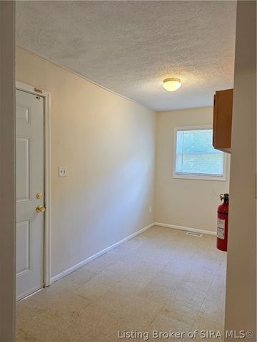 246 Ealy, New Albany, IN 47150