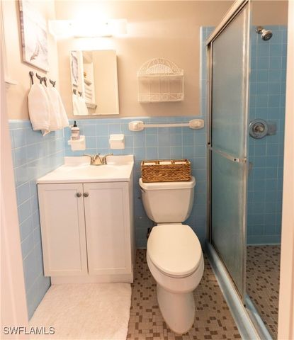 1270 11th ST N, Naples, FL 34102