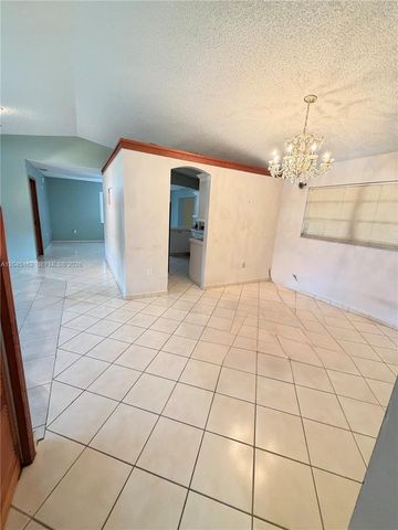 3262 SW 139th Pl, Miami, FL 33175