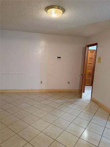 3262 SW 139th Pl, Miami, FL 33175