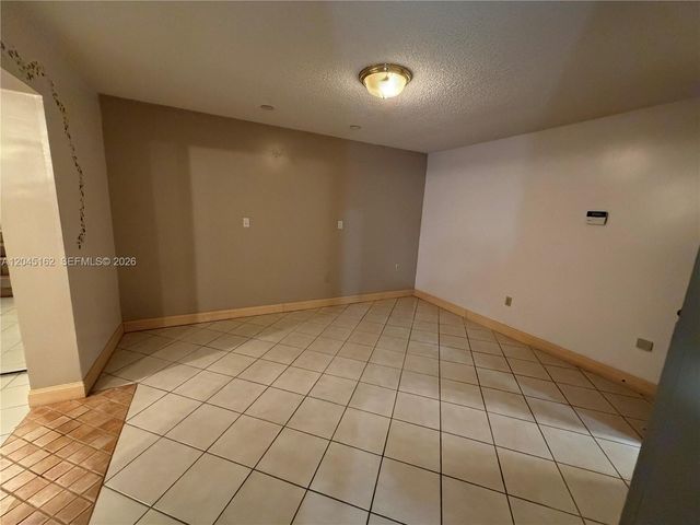 3262 SW 139th Pl, Miami, FL 33175
