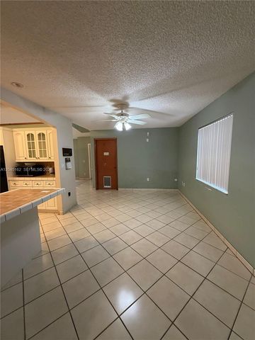 3262 SW 139th Pl, Miami, FL 33175