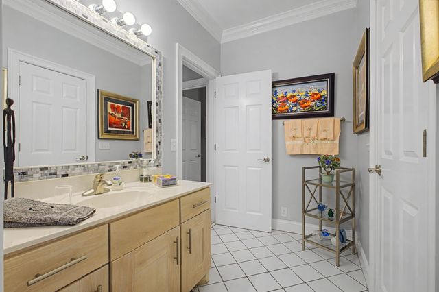 2814B White Oak Dr, Nashville, TN 37215