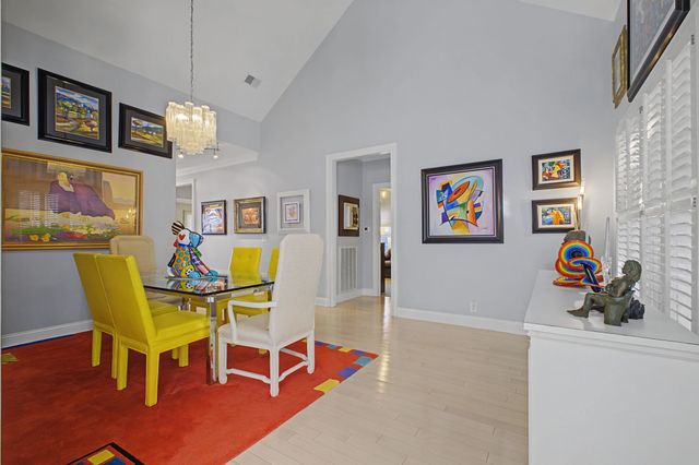 2814B White Oak Dr, Nashville, TN 37215