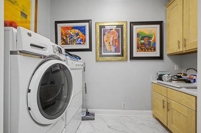 2814B White Oak Dr, Nashville, TN 37215