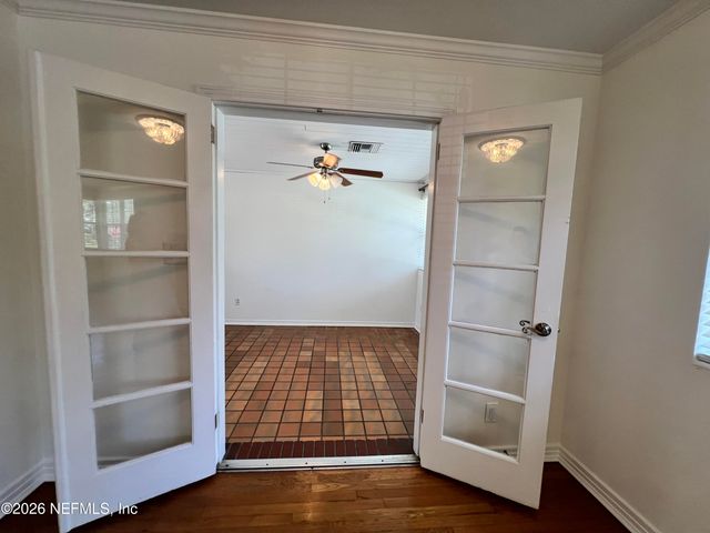 1377 TIBER Avenue, Jacksonville, FL 32207