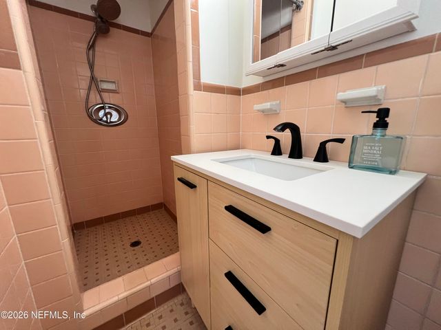 1377 TIBER Avenue, Jacksonville, FL 32207