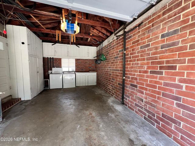 1377 TIBER Avenue, Jacksonville, FL 32207