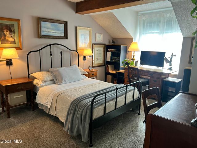 3006 Squire Boulevard, Guilderland, NY 12159