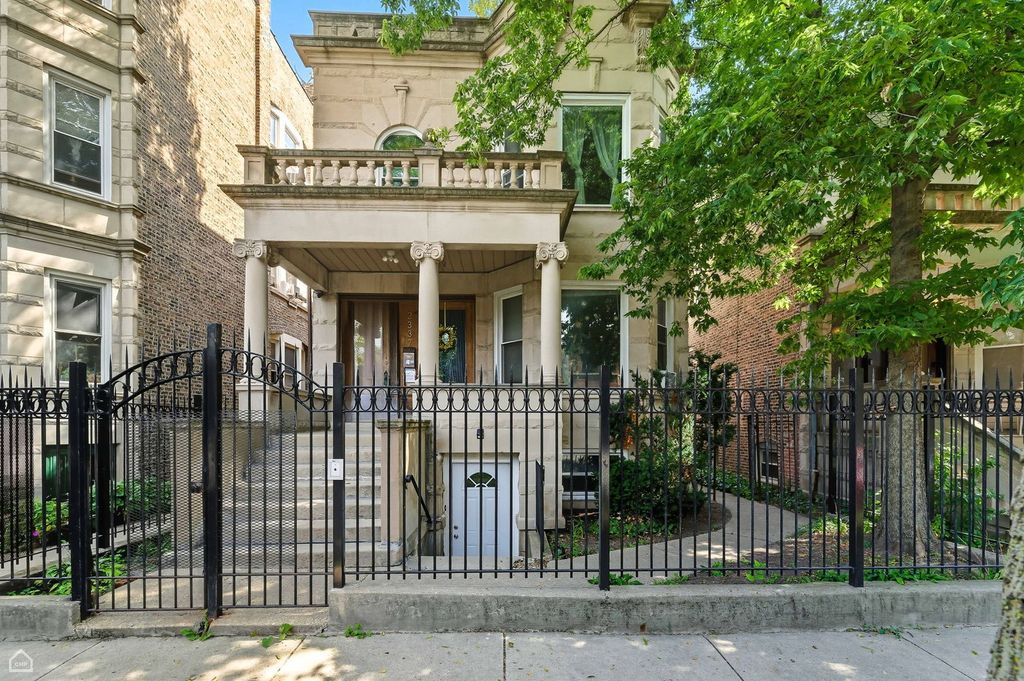 2337 N Sawyer Avenue, Chicago, IL 60647