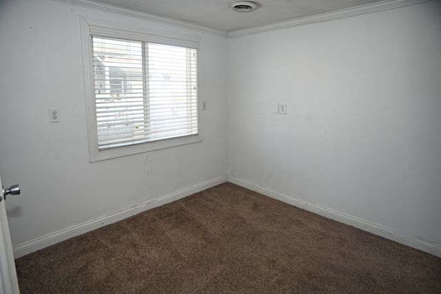 522 S Calumet Road, Chesterton, IN 46304