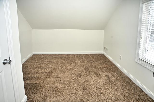 522 S Calumet Road, Chesterton, IN 46304