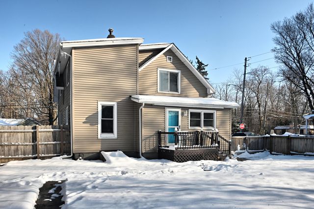 522 S Calumet Road, Chesterton, IN 46304