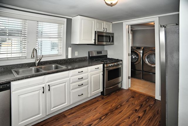 522 S Calumet Road, Chesterton, IN 46304