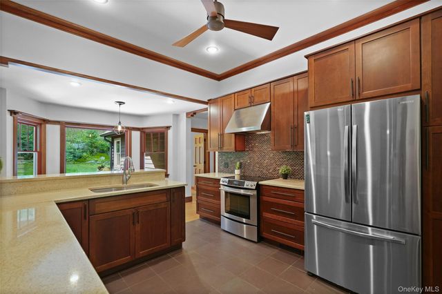 39 Miller Hill Woods Court, Carmel, NY 10512